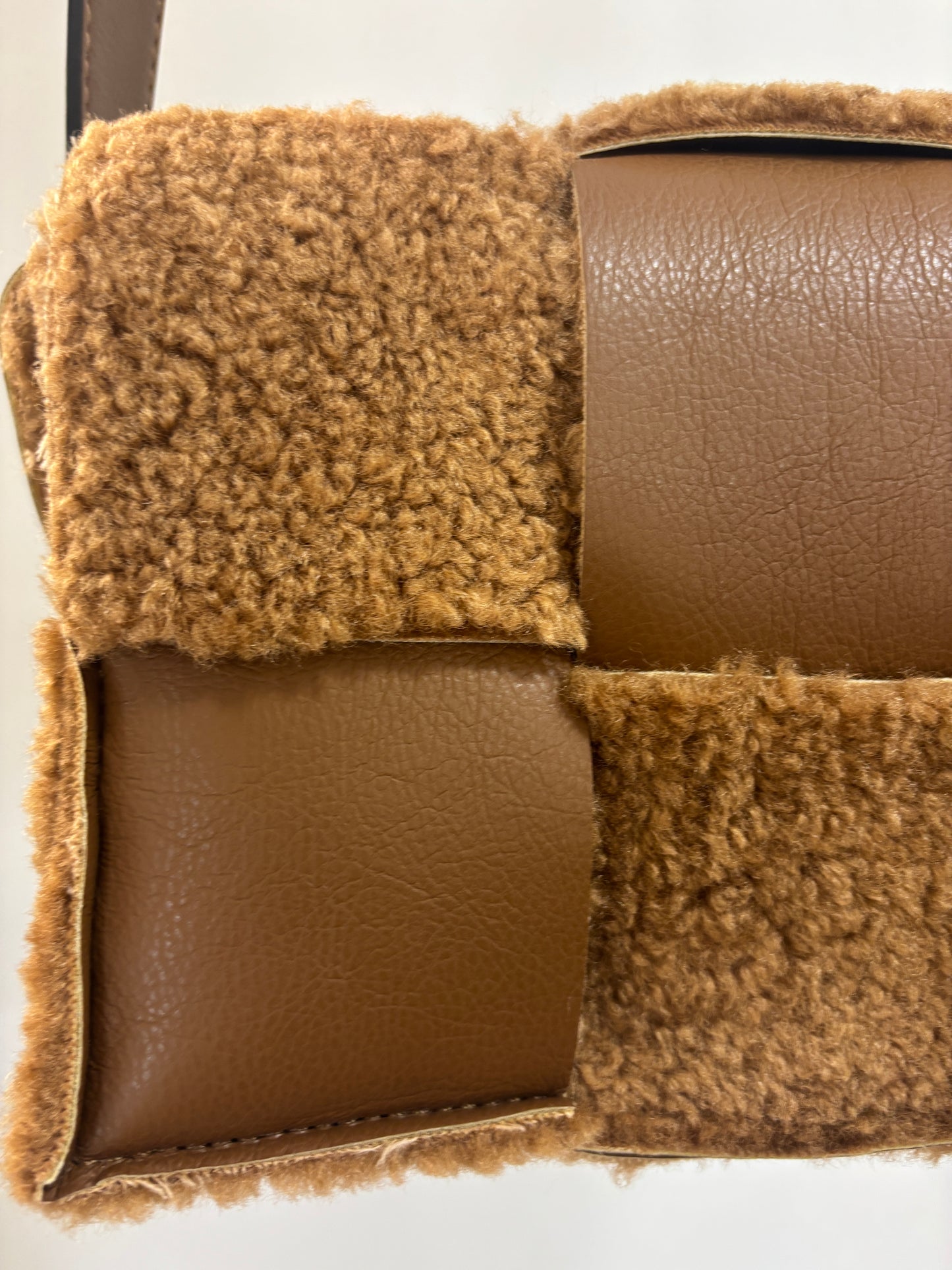 BORSA TEDDY POUCH