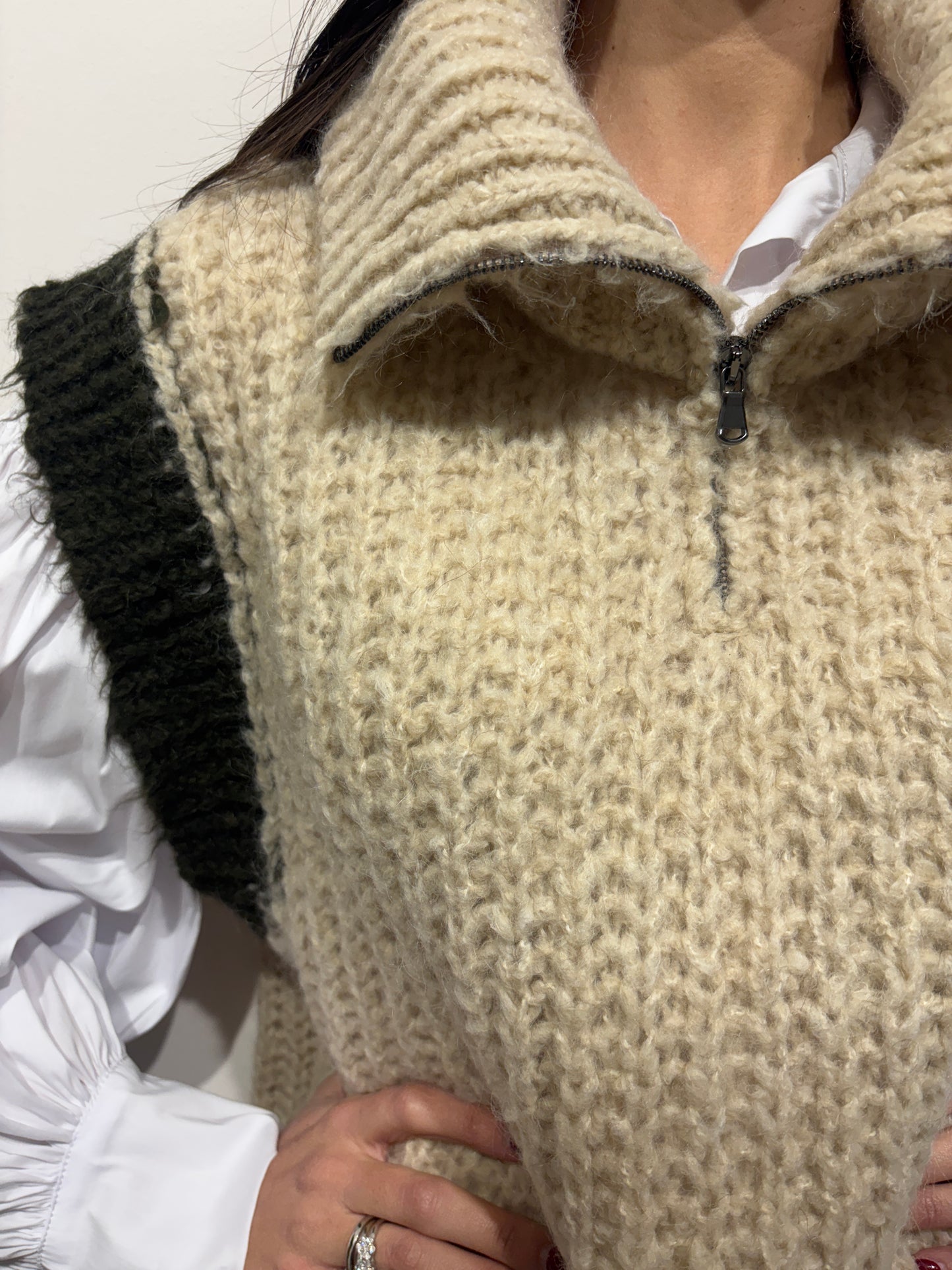PULLOVER SMANICATO