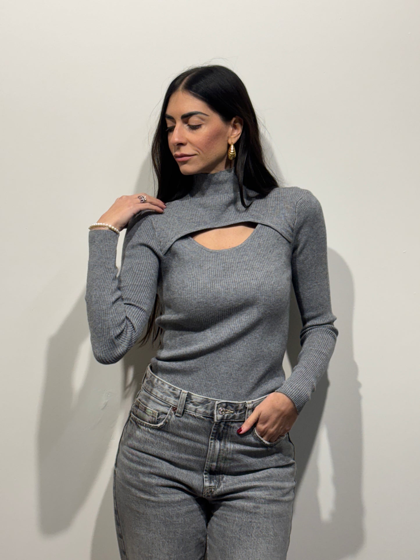 MAGLIA BASIC